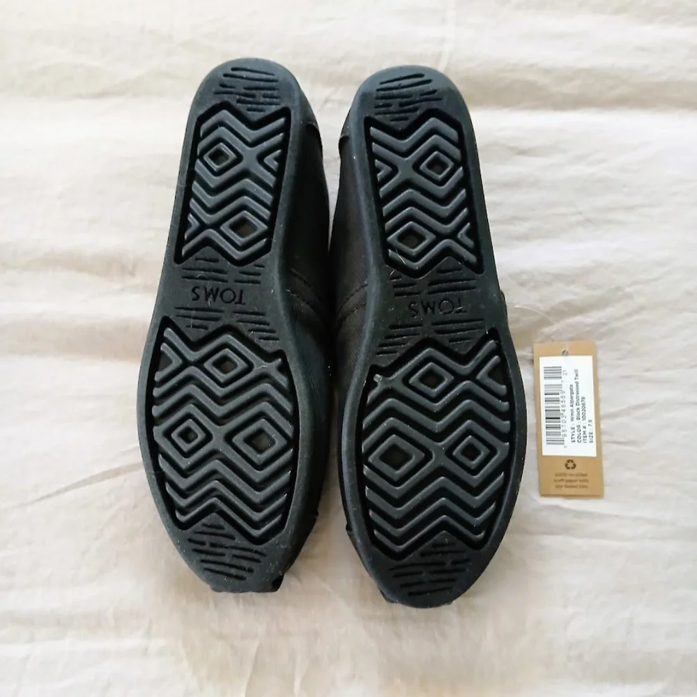 NWT Toms Black Distressed Twill Alpargata Slip On